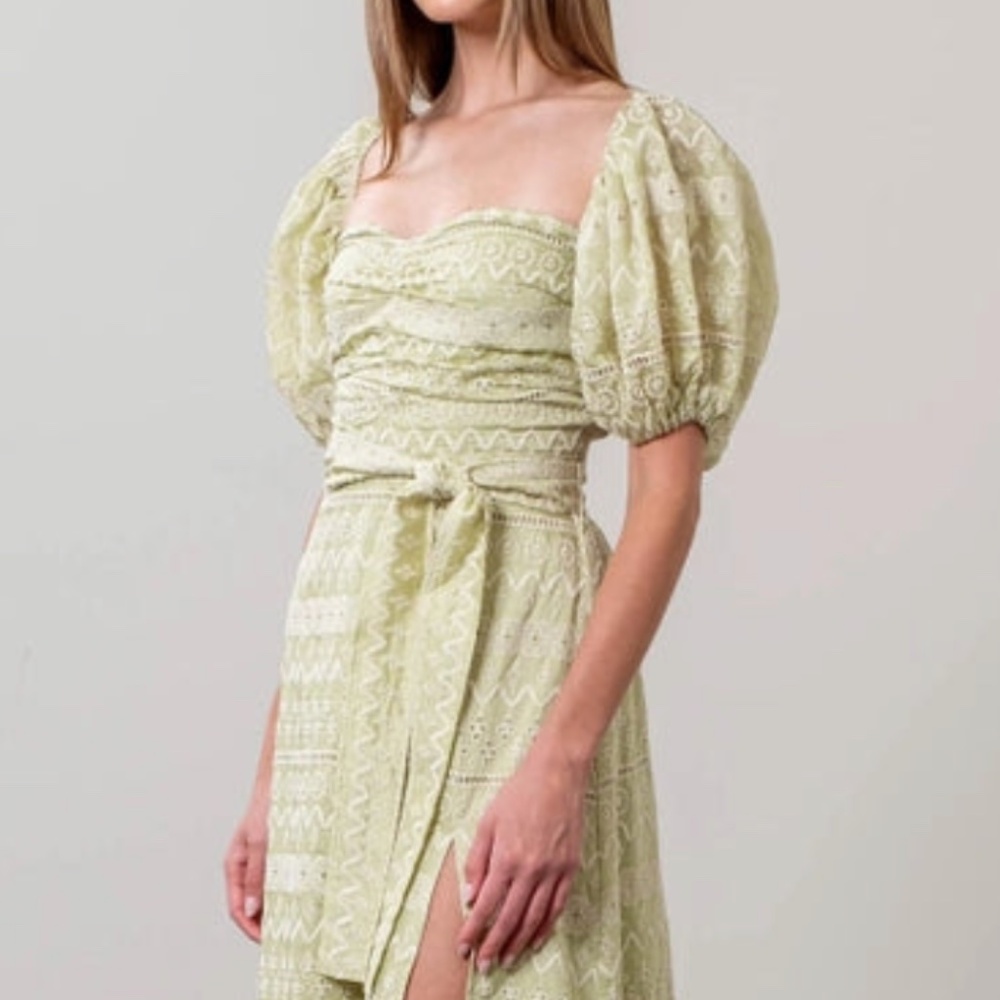 MOON RIVER Geo Pattern sweetheart Puff Sleeve Midi Dress Sage Green - M